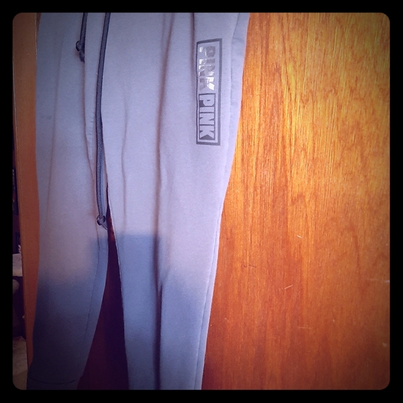 PINK Victoria's Secret Pants - PINK GREY PANTS ZIP BOTTOM🐶💜